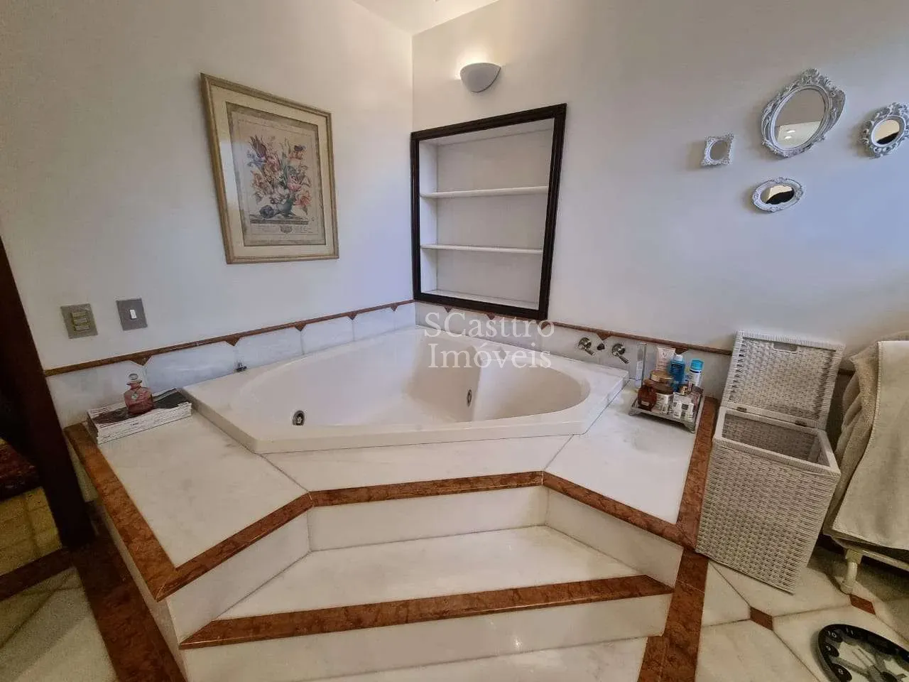 Casa mobiliada com 5 quartos e 5 suítes — photo 20