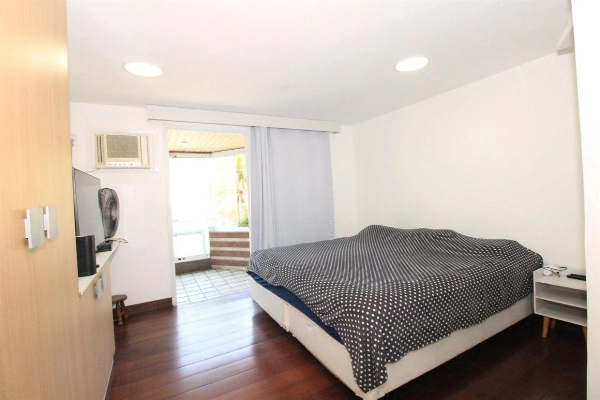 Furnished 4-bedroom apartment with 2 en-suites and 274 m² — photo 24