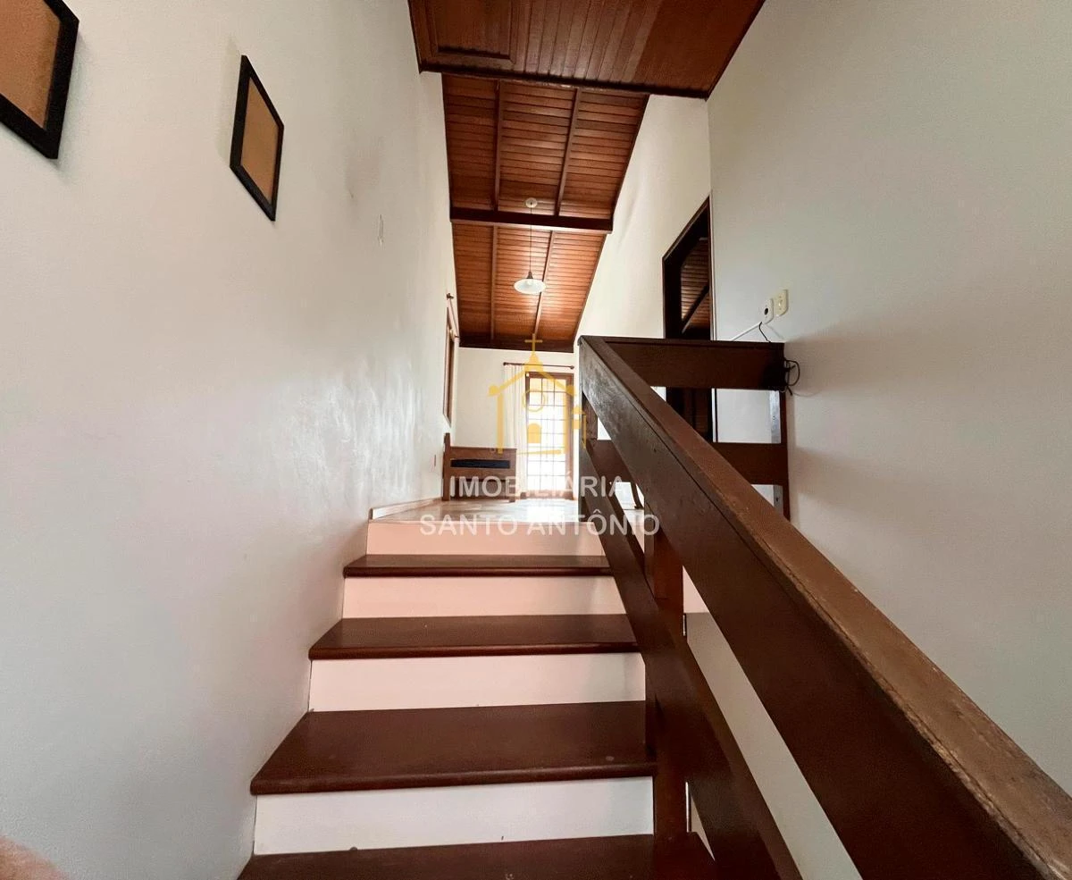 3-bedroom house with a water view in Florianópolis — photo 41