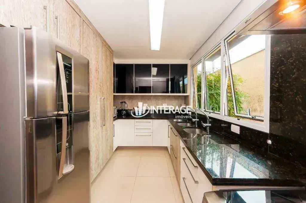 Casa térrea com piscina e 3 dormitórios — photo 22