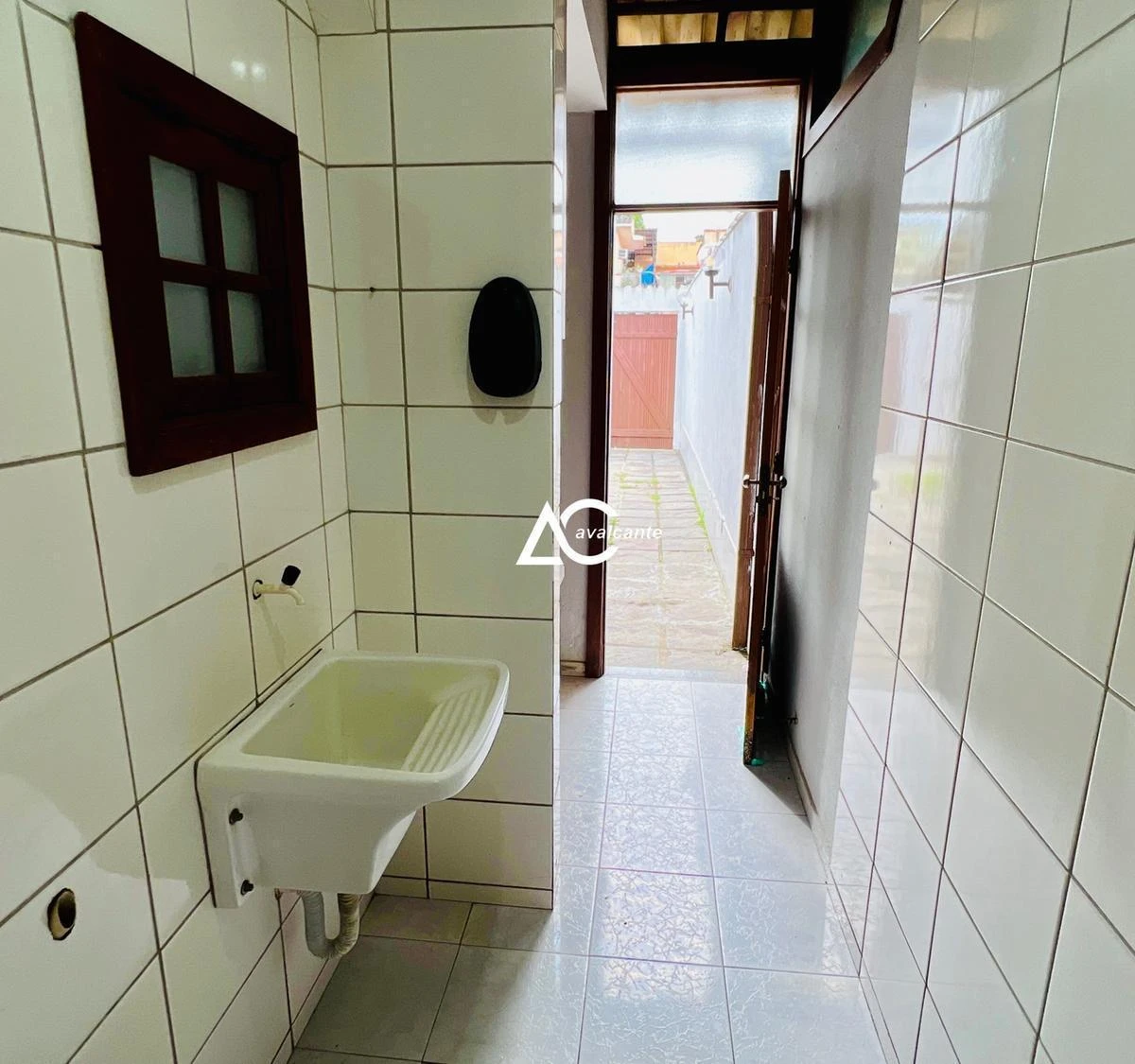 Дом 200 м² с отдельной кухней и 3 парковками — photo 7