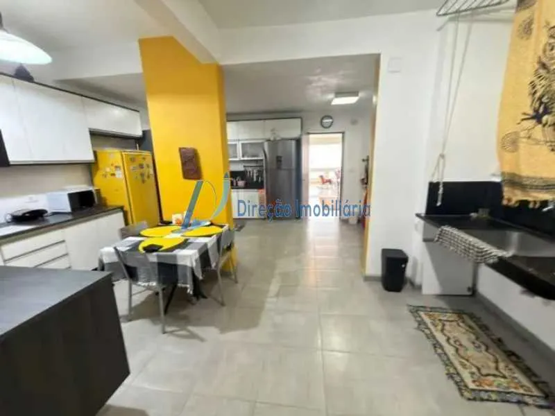 3-bedroom apartment with a walk-in closet in Rio de Janeiro — photo 23
