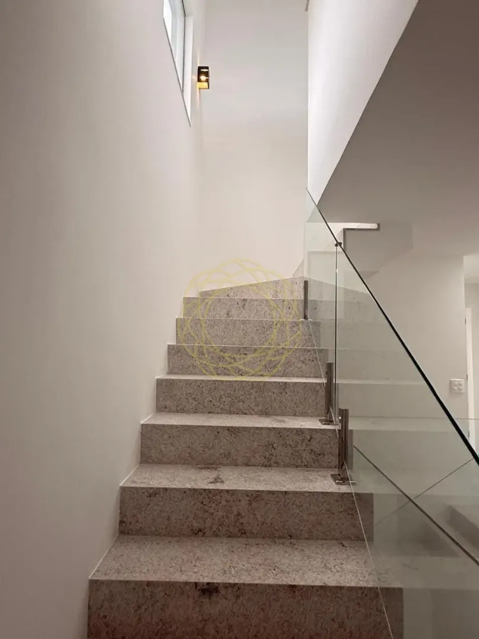 Casa com 4 quartos e 5 banheiros, 280 m² — photo 11