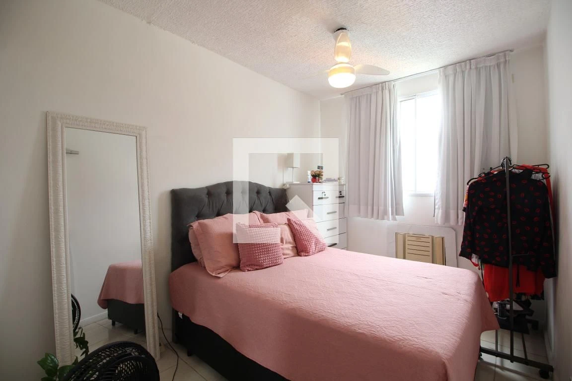 Furnished apartment with open-plan kitchen and 2 bedrooms — photo 10