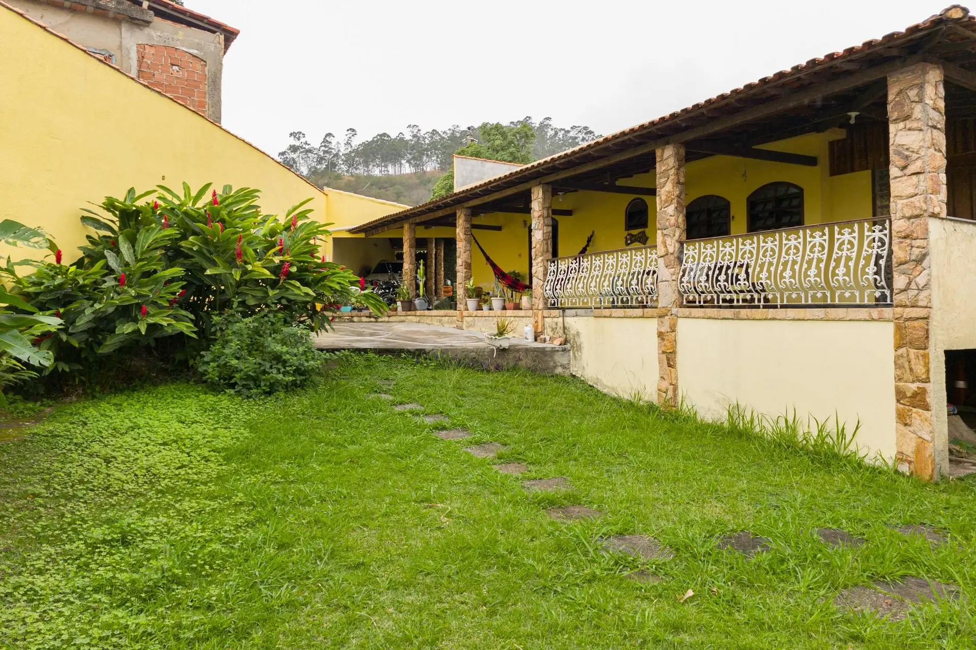 Furnished house, 250 m², with a jacuzzi — photo 27