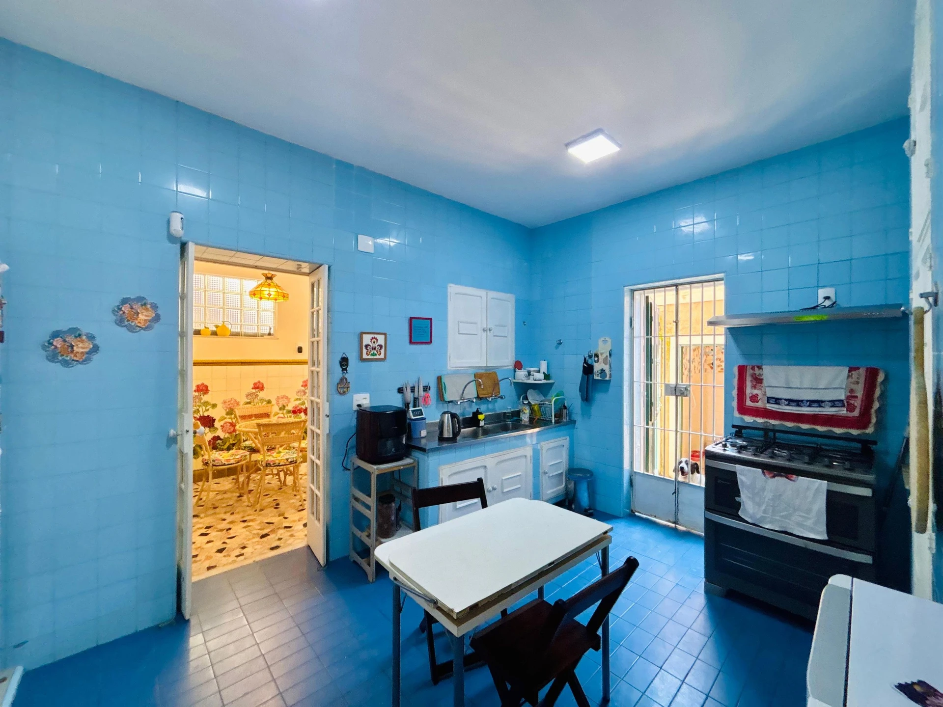 Furnished house, 380 m², with a grill on the balcony — photo 30