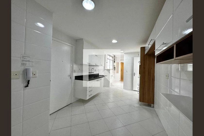 Apartamento para aluguel de 3 suítes, 182 m² e 2 vagas — photo 22