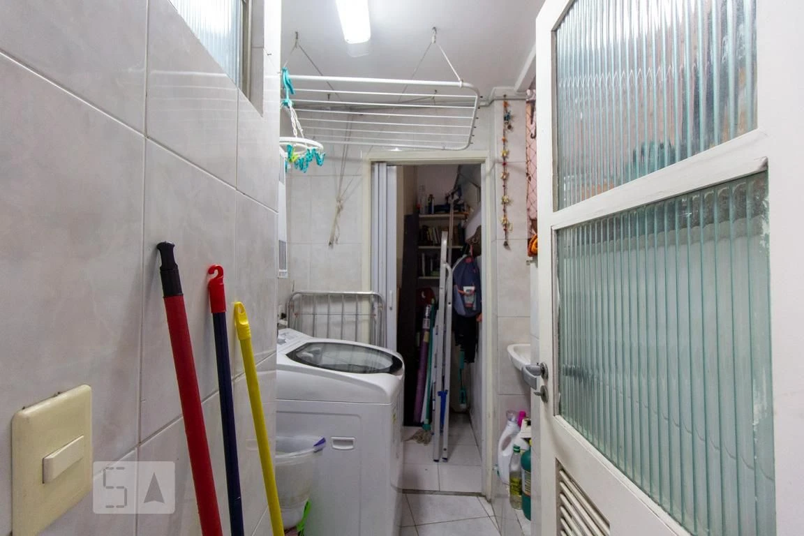 Furnished apartment with 2 bedrooms and 2 bathrooms — photo 19