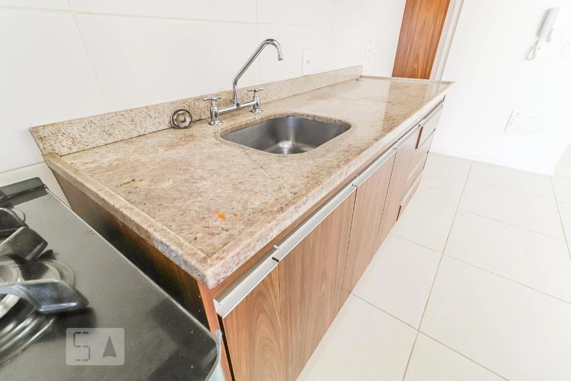 Apartamento sem mobília com 3 quartos e cozinha a gás — photo 38