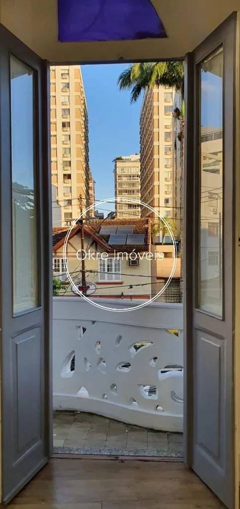 House with 1 bedroom and 5 bathrooms, 600 m² — photo 27