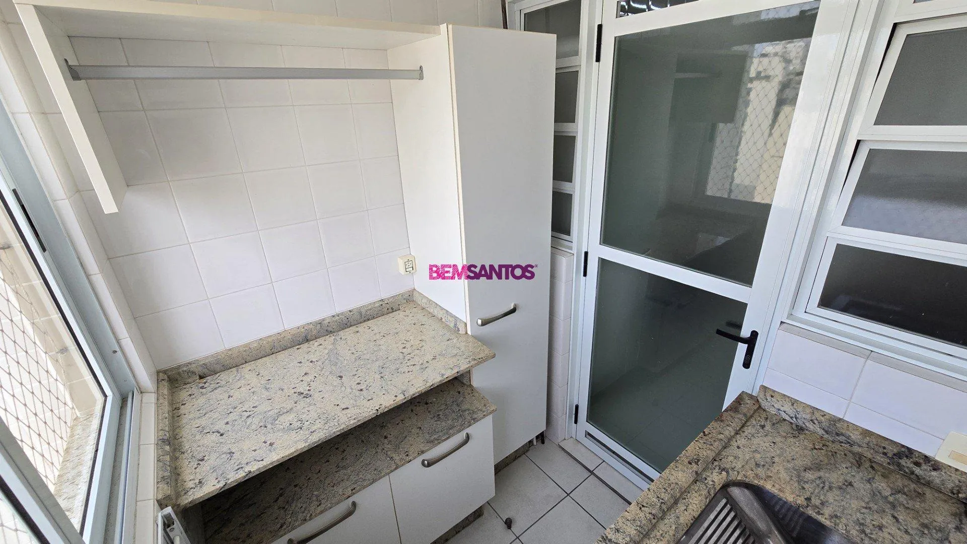3-bedroom apartment with a water view in Florianópolis — photo 4