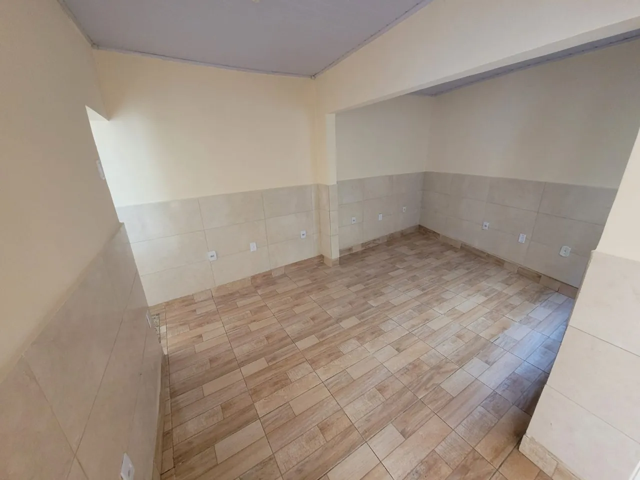 Casa com 1 quarto e 1 banheiro, cozinha separada — photo 5