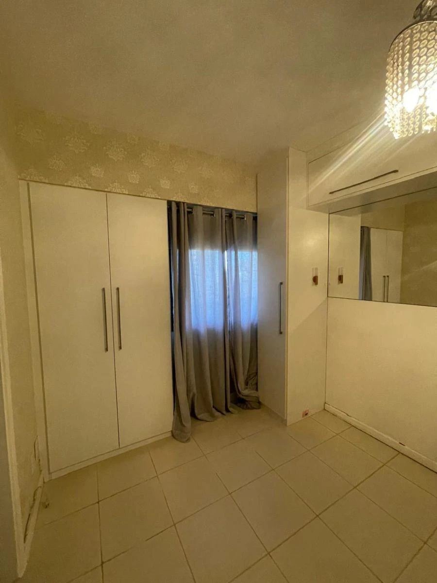 Apartamento semi mobiliado com 2 quartos e 70 m² — photo 3