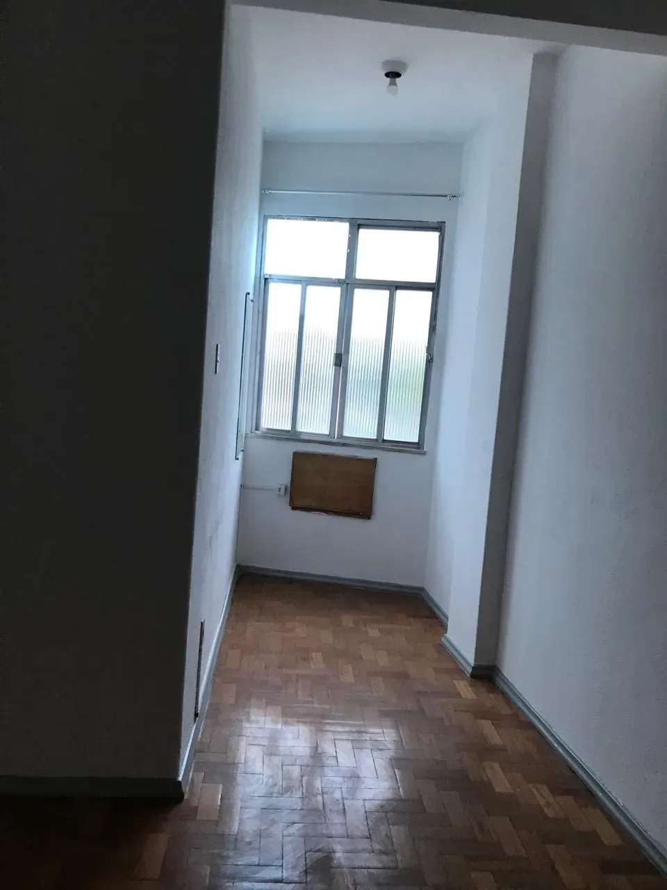 Apartment with no parking and 1 bedroom and 1 bath — photo 7