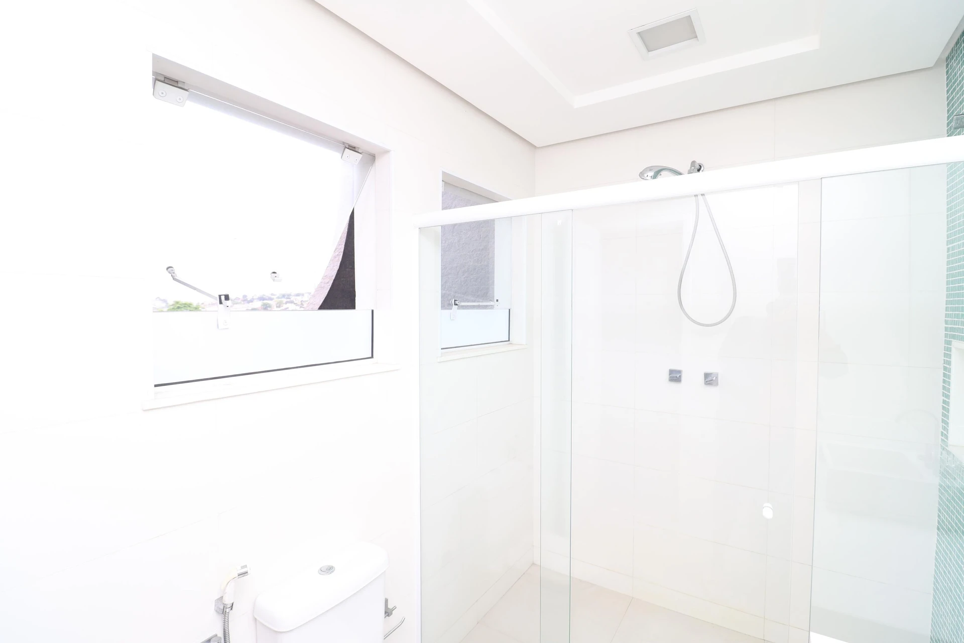 Vestidor y 5 dormitorios: casa de 420 m² — photo 18