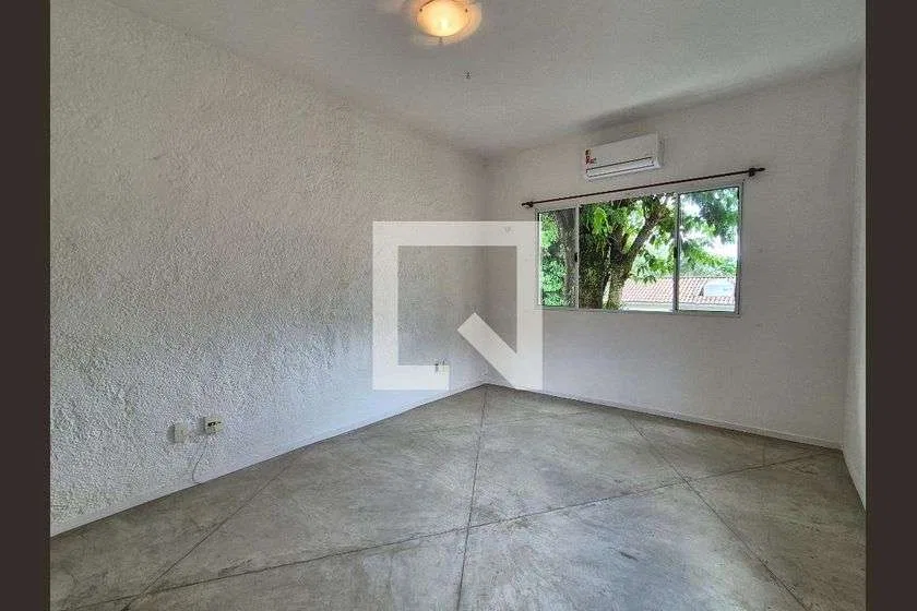 Casa de 3 quartos com 2 vagas e pets permitidos — photo 11