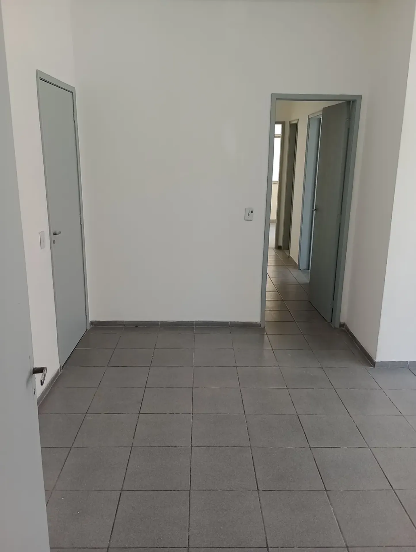 2-bedroom apartment, 60 m² — photo 11