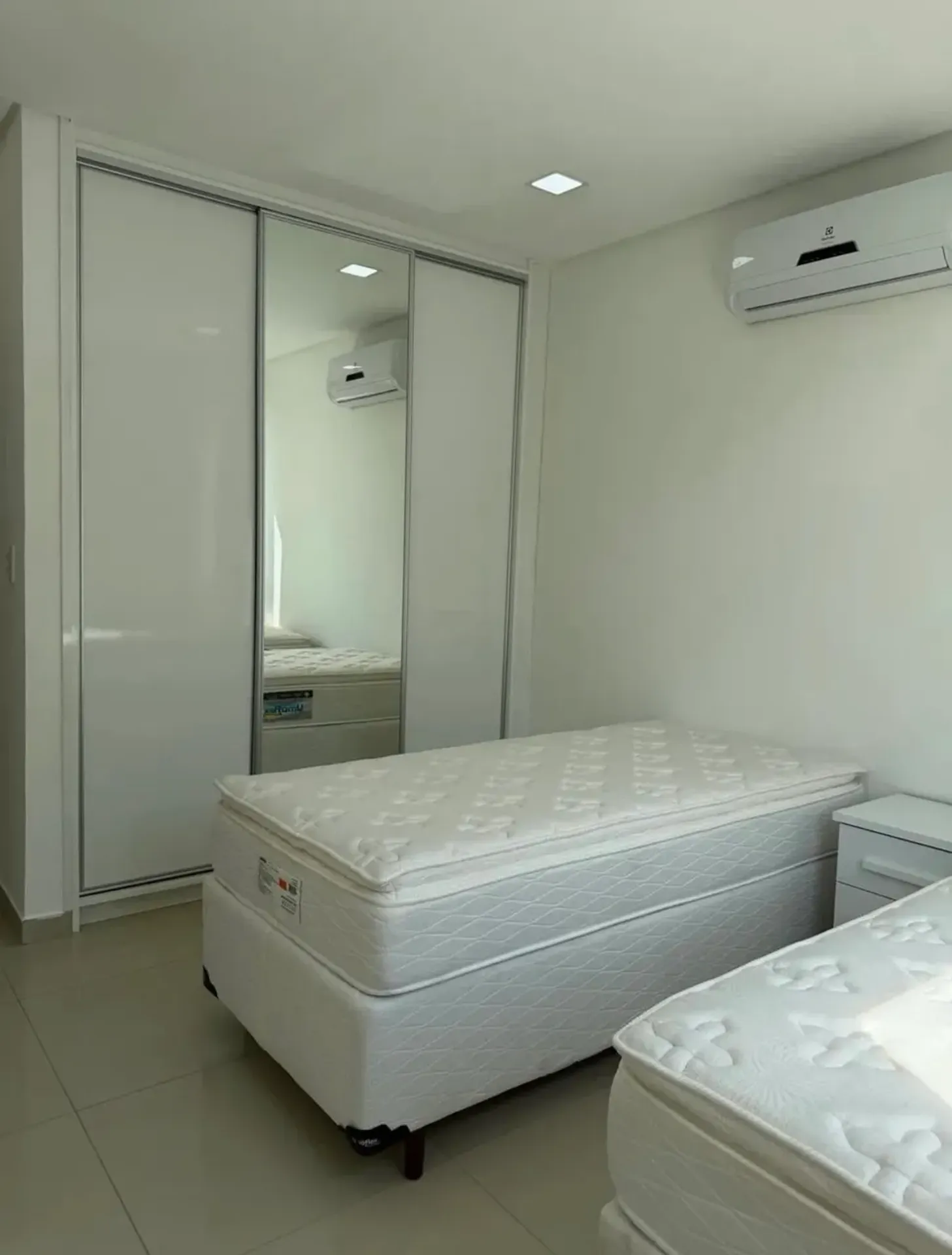 Furnished 3-bedroom house with private garden and parking — photo 12