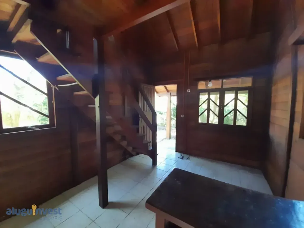 House with 1 bedroom and wood floors, plus garden — photo 10