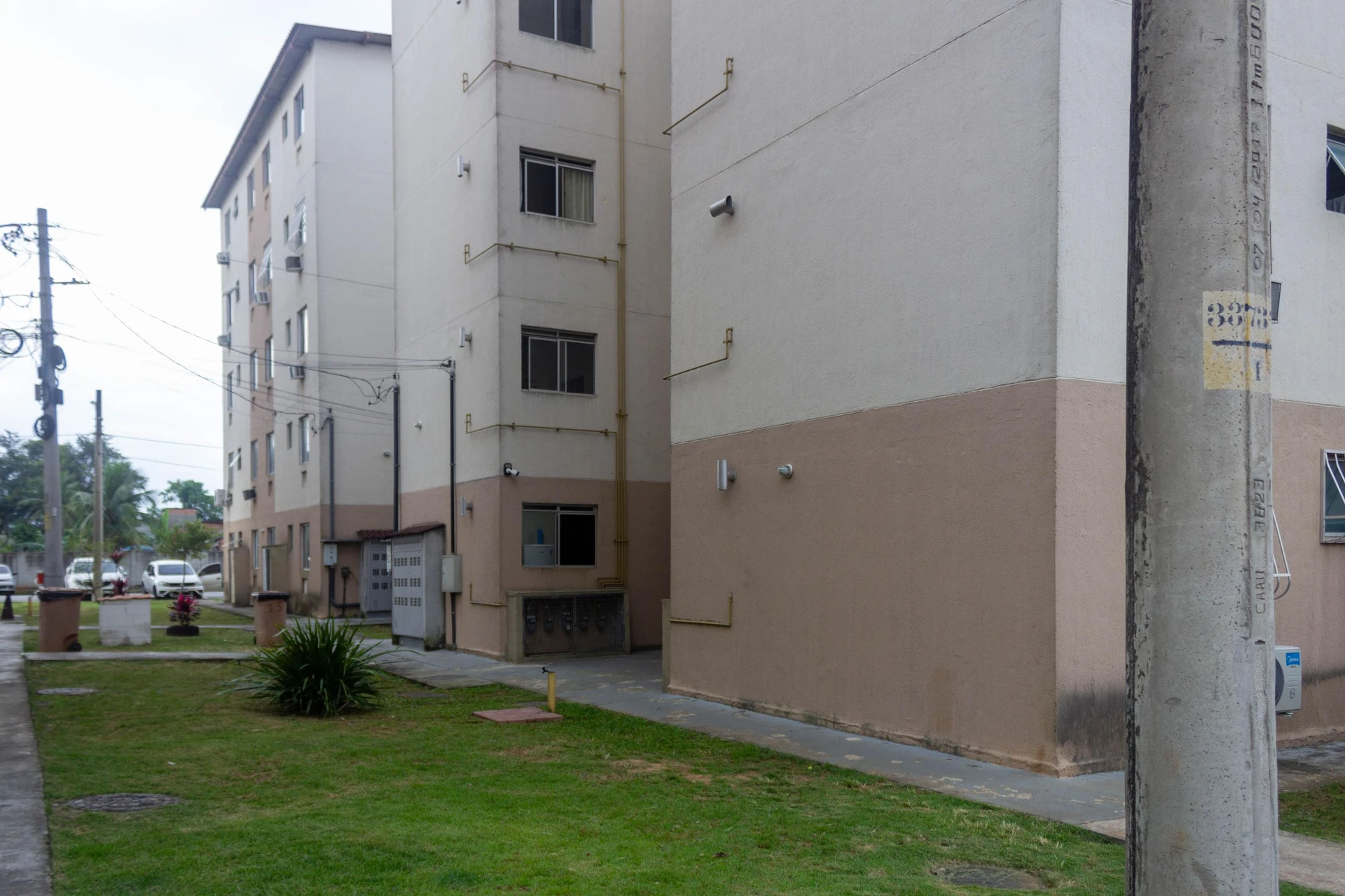 2-bedroom apartment in a building with a pool — photo 13