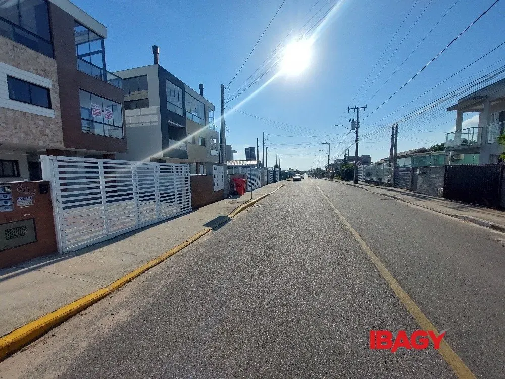 Departamento de 2 dormitorios, 1 con baño propio, 70 m² — photo 3