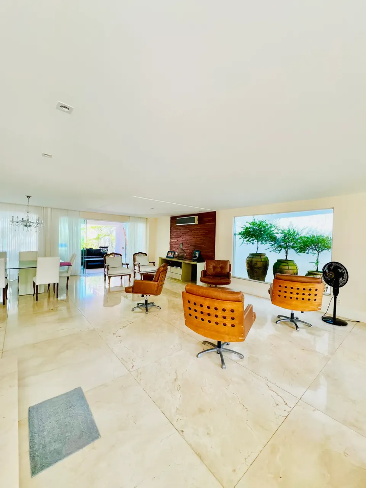 Casa mobiliada com 5 suítes e 640 m² — photo 23
