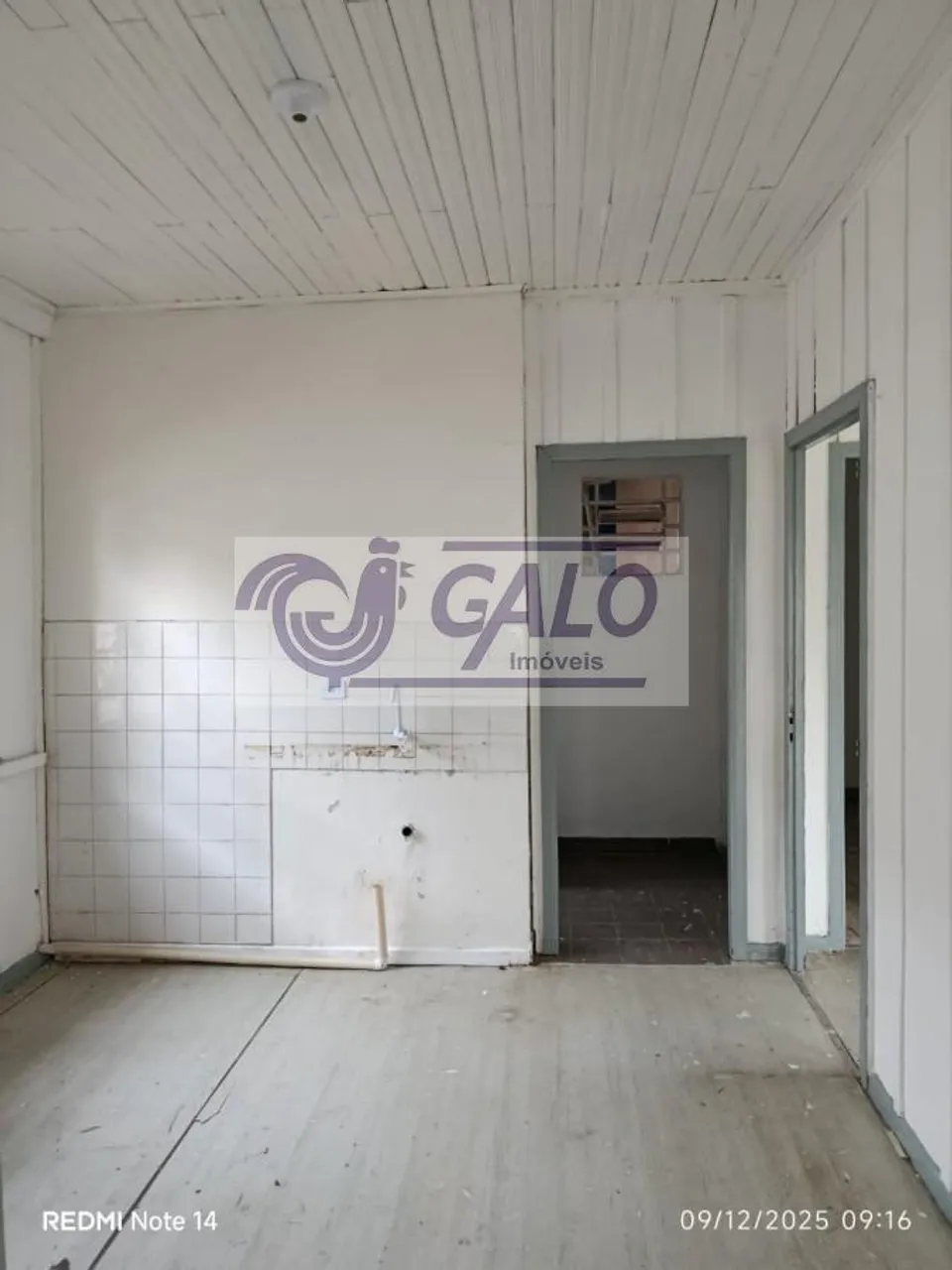 Casa para locação com 2 dormitórios e 1 banheiro