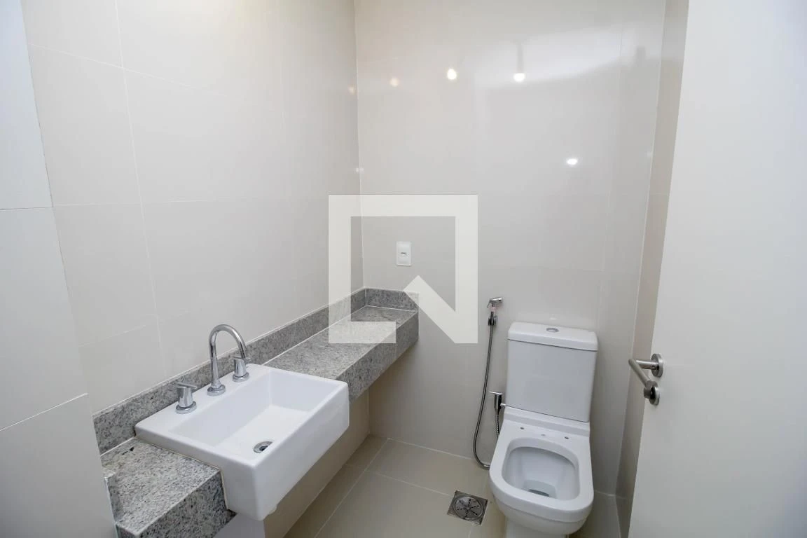 Unfurnished apartment with 2 bedrooms, 1 en-suite — photo 51