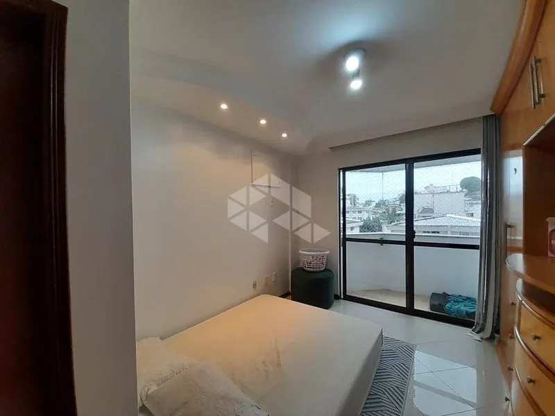Furnished apartment, 120 m², with a home office — photo 32
