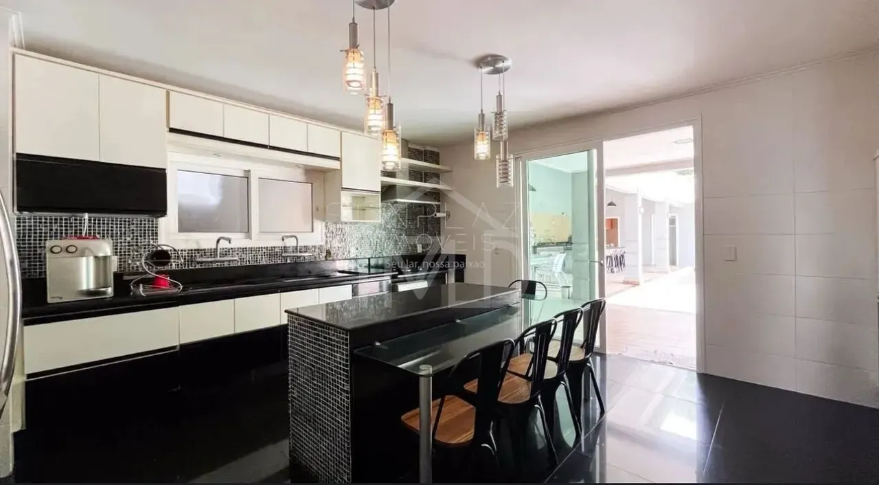 House with 4 suites, open-plan kitchen, 650 m² — photo 15