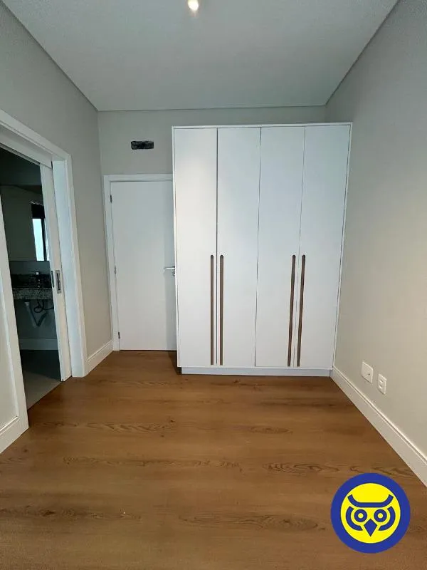 3-bedroom apartment with a water view — photo 3