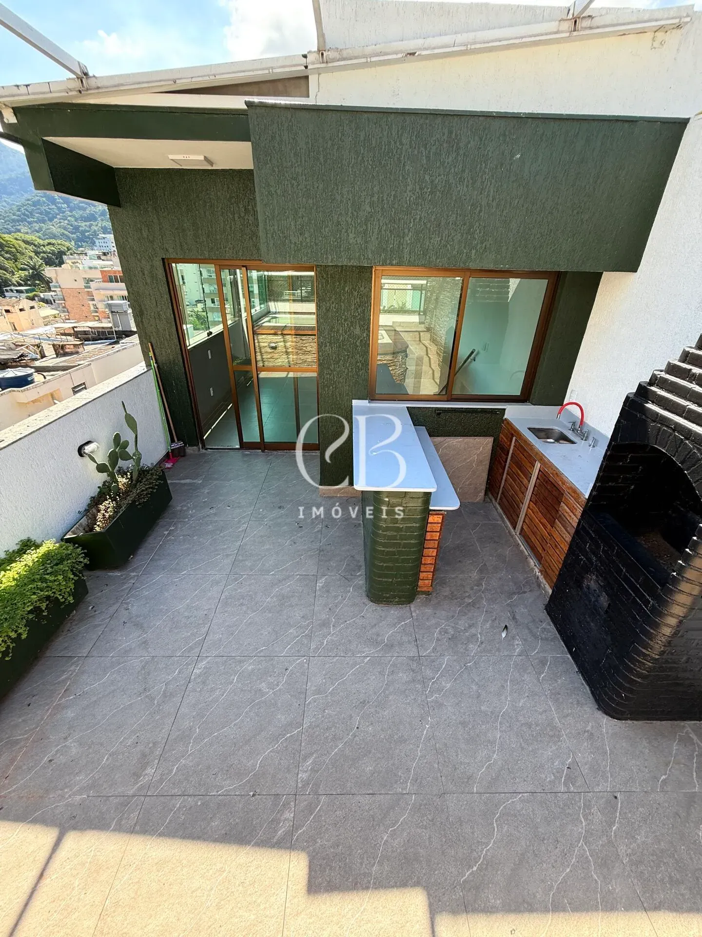 Cobertura duplex com 3 quartos e 4 banheiros — photo 25