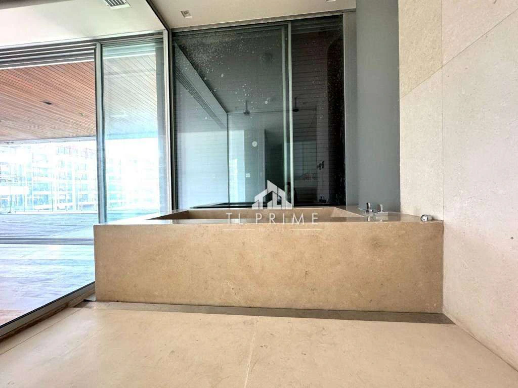Apartamento de 1 quarto de 169 m² com varanda — photo 9