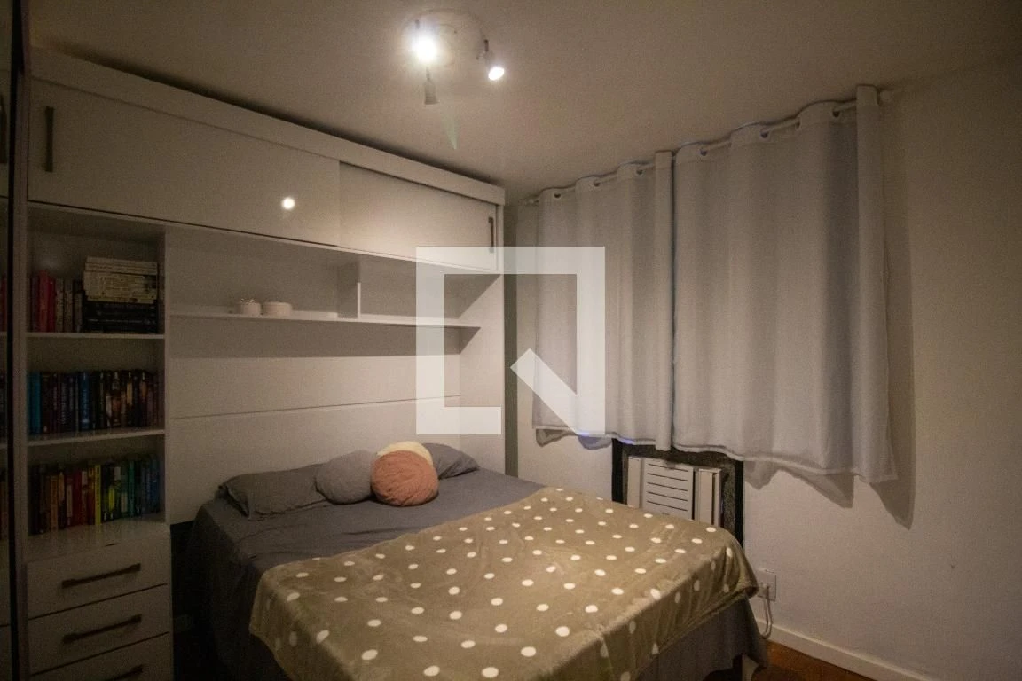 Floor-to-ceiling windows in a 3-bedroom apartment, 119 m² — photo 10