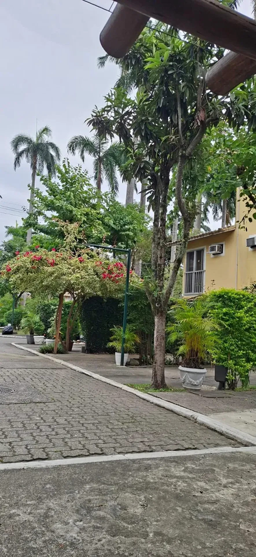 Triplex house with 4 bedrooms, 3 baths and 2 parking — photo 41
