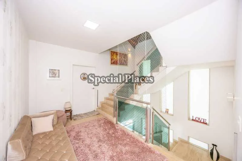 Casa mobiliada com 6 quartos e piscina no condomínio — photo 26