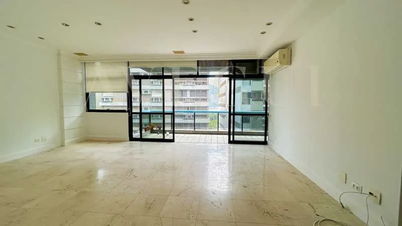 3-bedroom apartment, 1 with its own bathroom, 125 m² — photo 16
