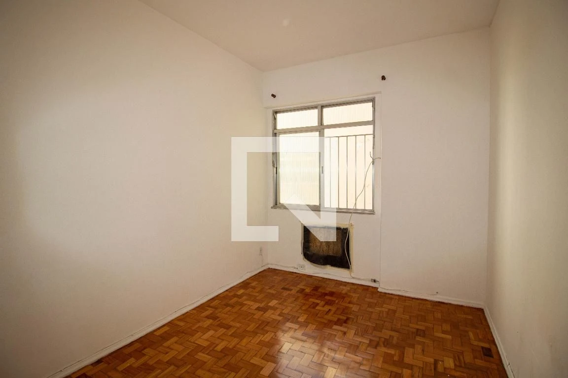 Unfurnished 2-bedroom apartment with air conditioning — photo 11