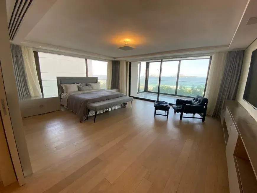 Apartamento sin muebles con 4 dormitorios y 5 baños — photo 30