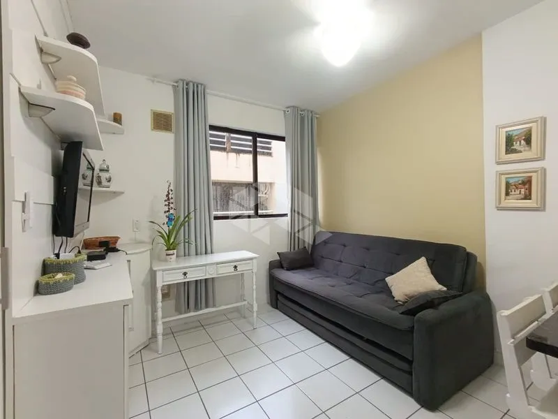 Apartamento amueblado de 1 dormitorio con 45 m² y plaza — photo 18