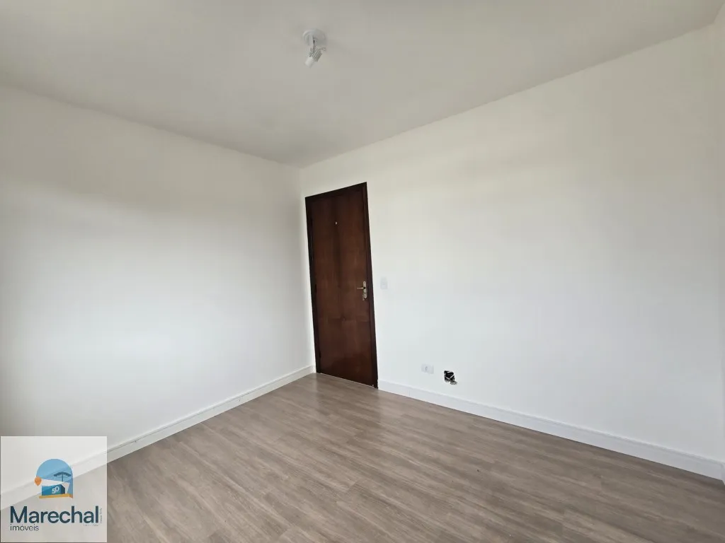 3-bedroom apartment with 1 suite and 1 parking spot