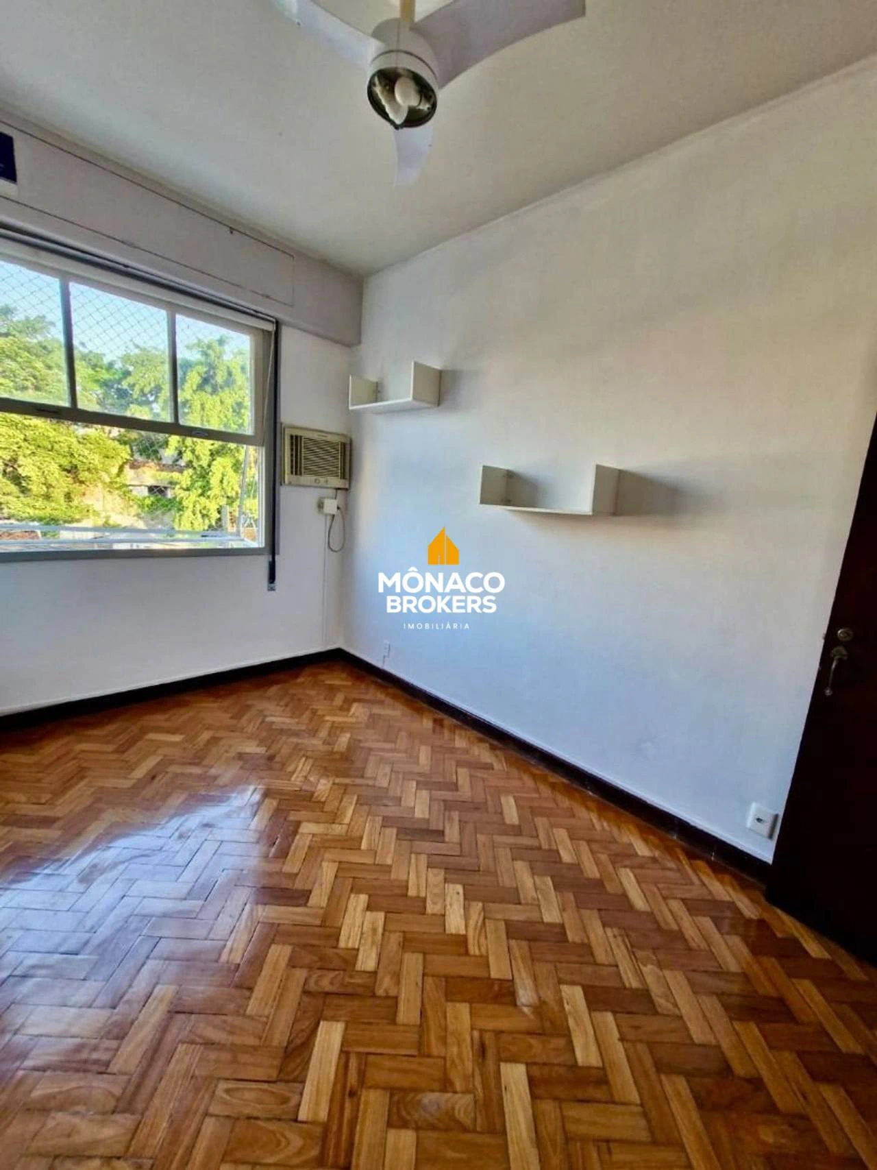 Apartamento, 91 m², com banheira — photo 11