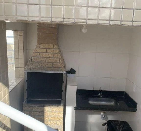 Квартира 55 м² з 2 спальнями та грилем на балконі