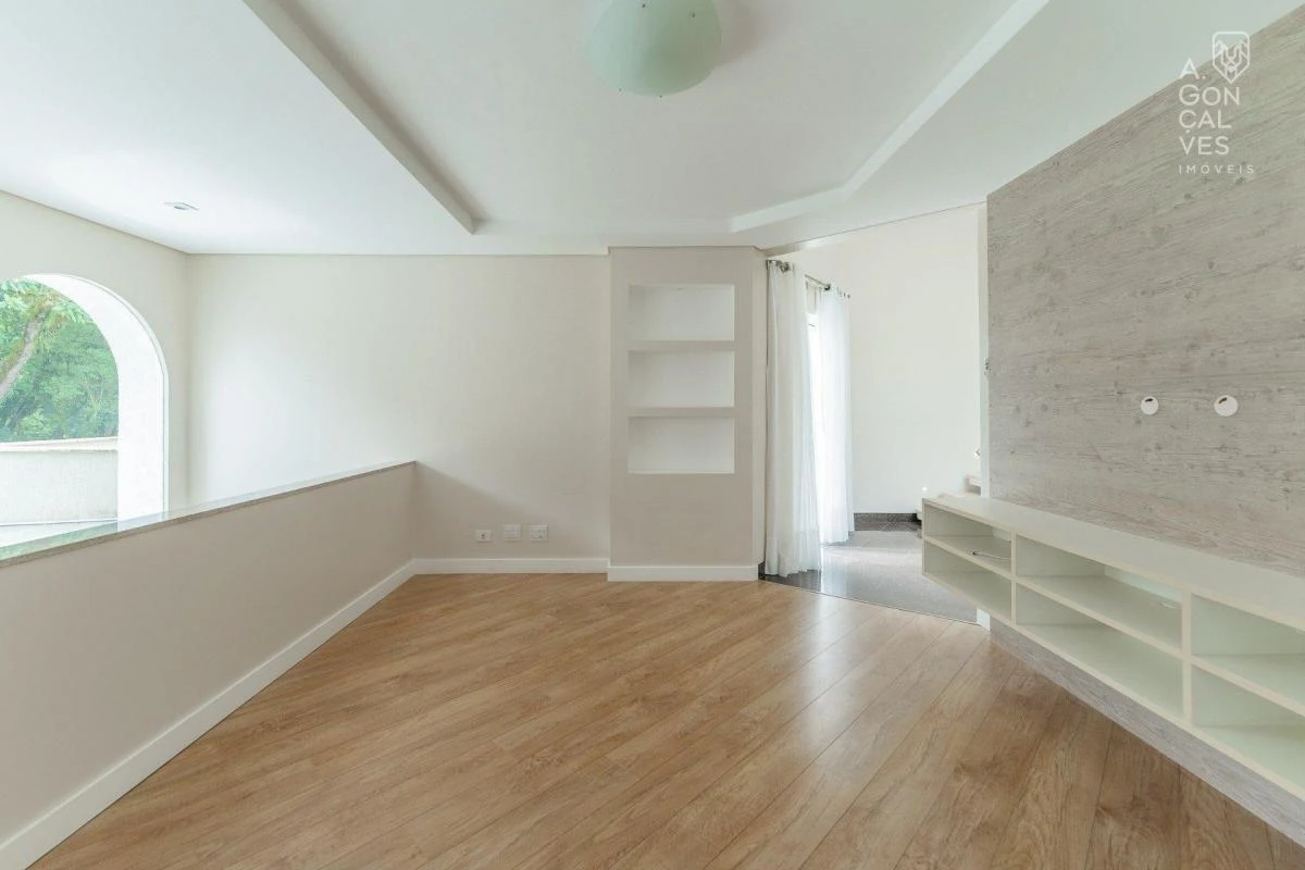 4-bedroom house with floor-to-ceiling windows in Curitiba — photo 27