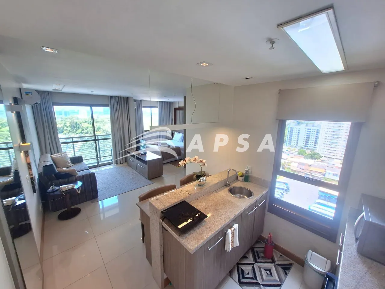 Apartamento mobiliado com cozinha integrada e ar-condicionado — photo 4