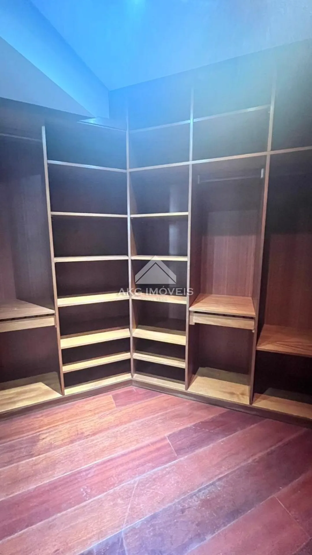 Apartamento com 4 quartos e 4 vagas, com varanda — photo 21