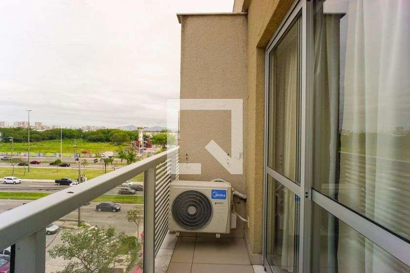 Apartamento mobiliado de 2 quartos com cozinha integrada — photo 4