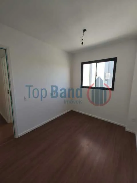 Furnished apartment with 2 bedrooms and a balcony — photo 10