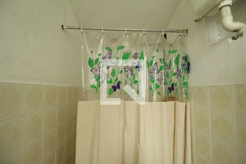 Rental house with 6 bedrooms and 3 en-suite, 599 m² — photo 47