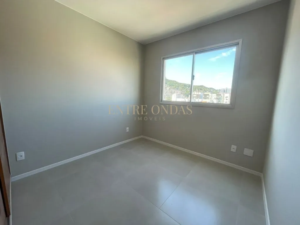 2-bedroom apartment, both with their own bathrooms, 70 m² — photo 12